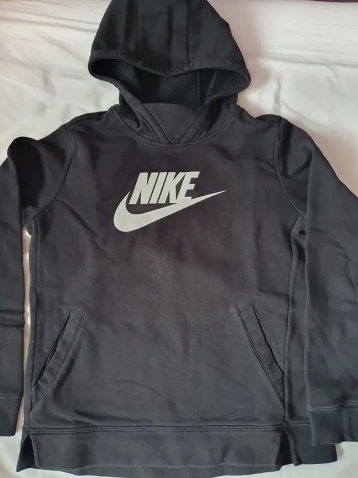 Sweet à Capuche Nike junior noir