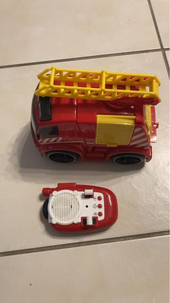 Camion pompier télécommandé