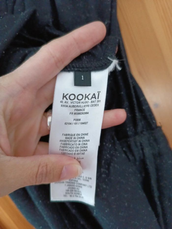 Robe noire taille 1 - photo numéro 4