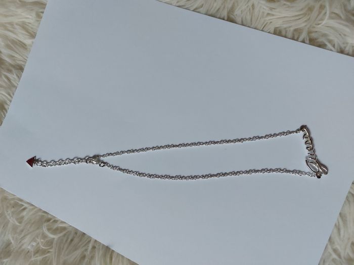 Collier GUESS