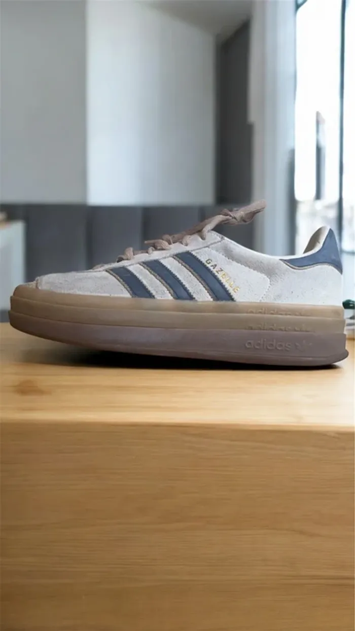 Baskets Adidas Chaussure Gazelle Bold - photo numéro 3