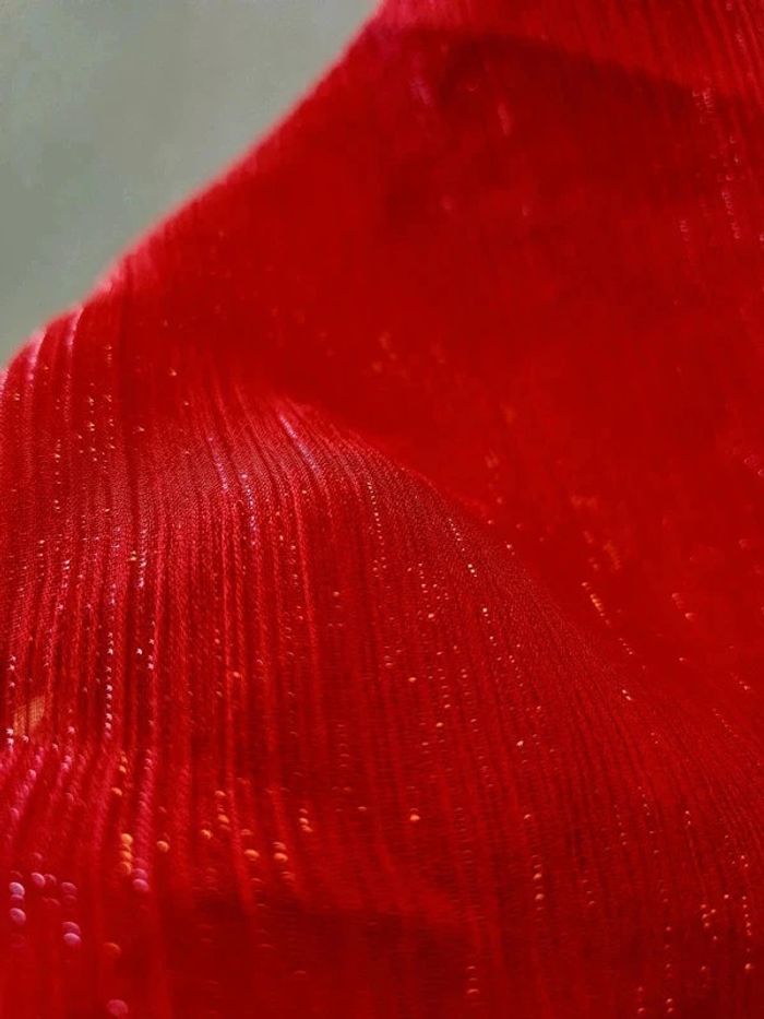 Robe rouge détails dorés Naf Naf - photo numéro 3