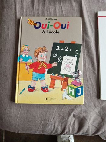 Livre pour enfants Oui-Oui à l'école