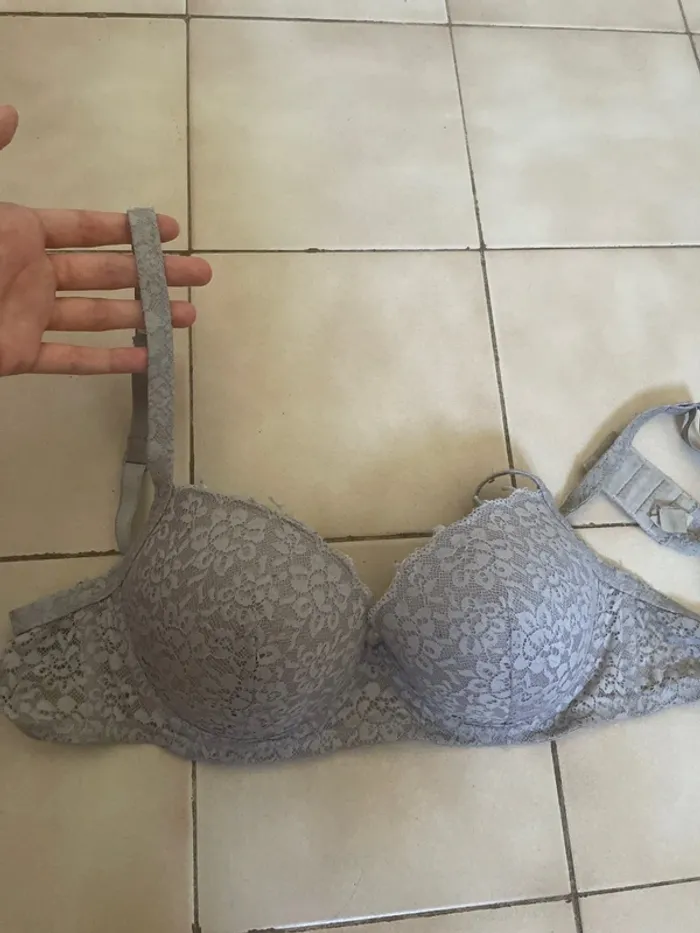 Soutien gorge gris 90C