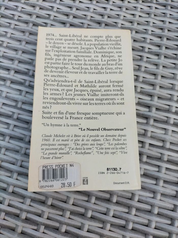 Des grives aux loups. Tome 3. Claude Michelet - photo numéro 2