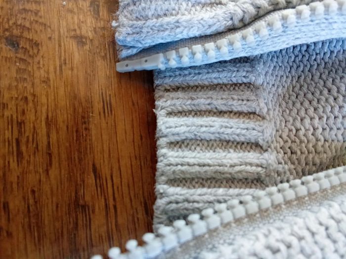 Gilet zippé gris - photo numéro 5