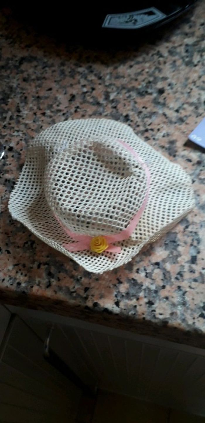 2 barettes chapeaux fille - photo numéro 3