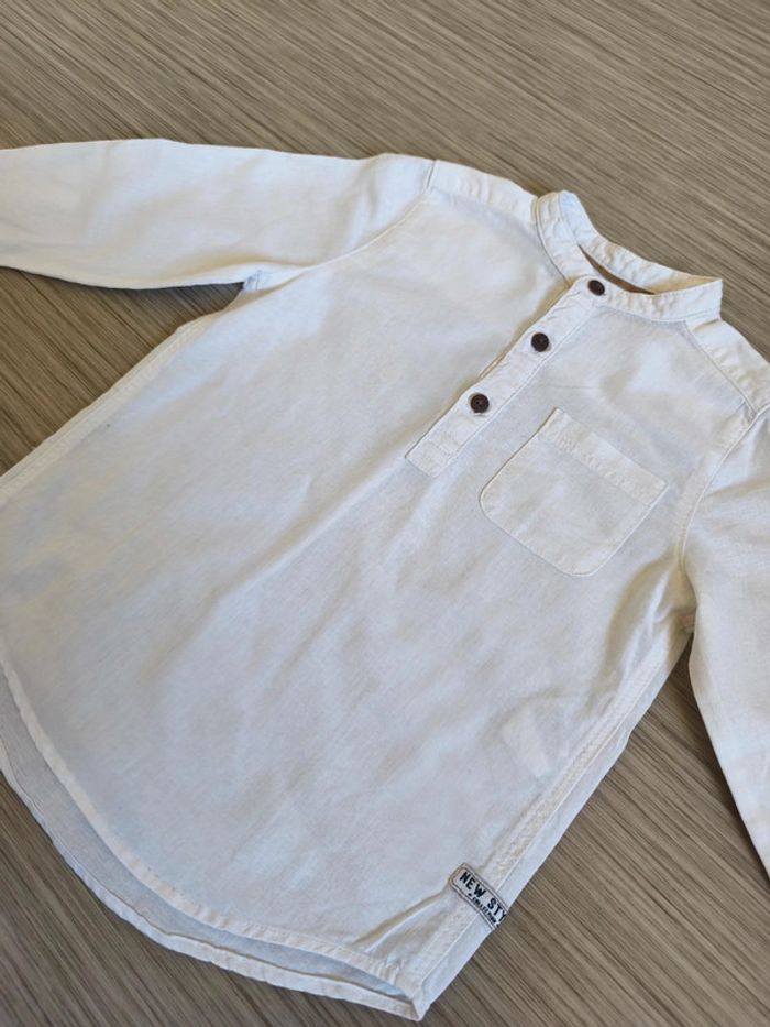Chemise blanche en lin 5 ans - photo numéro 2