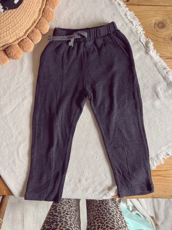 Pantalon Zara style maille fine gris noir 110