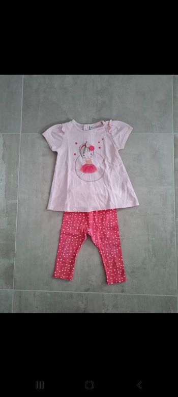 Ensemble 2 pièces t-shirt manches courtes leggings