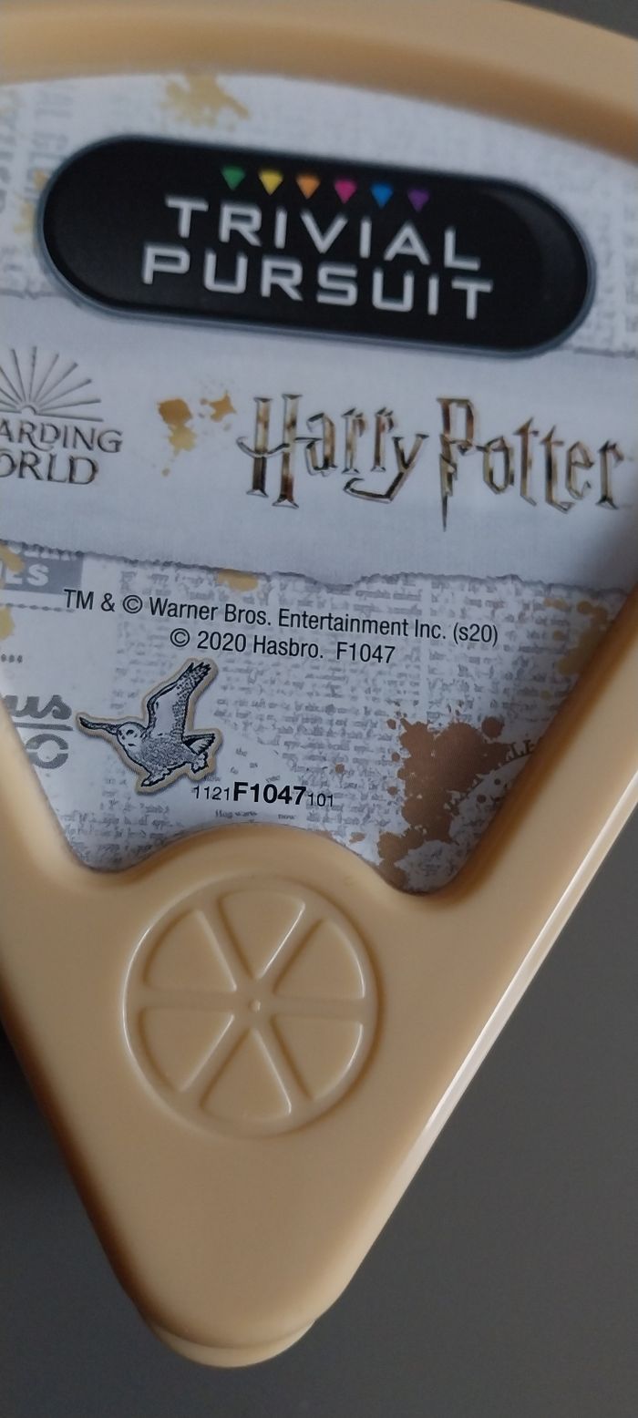 Jeu Trivial Pursuit Voyage Harry Potter - photo numéro 2