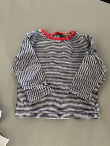 Haut à rayures