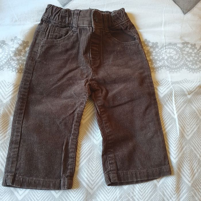 Lot pantalons velours de taille 12mois - photo numéro 2