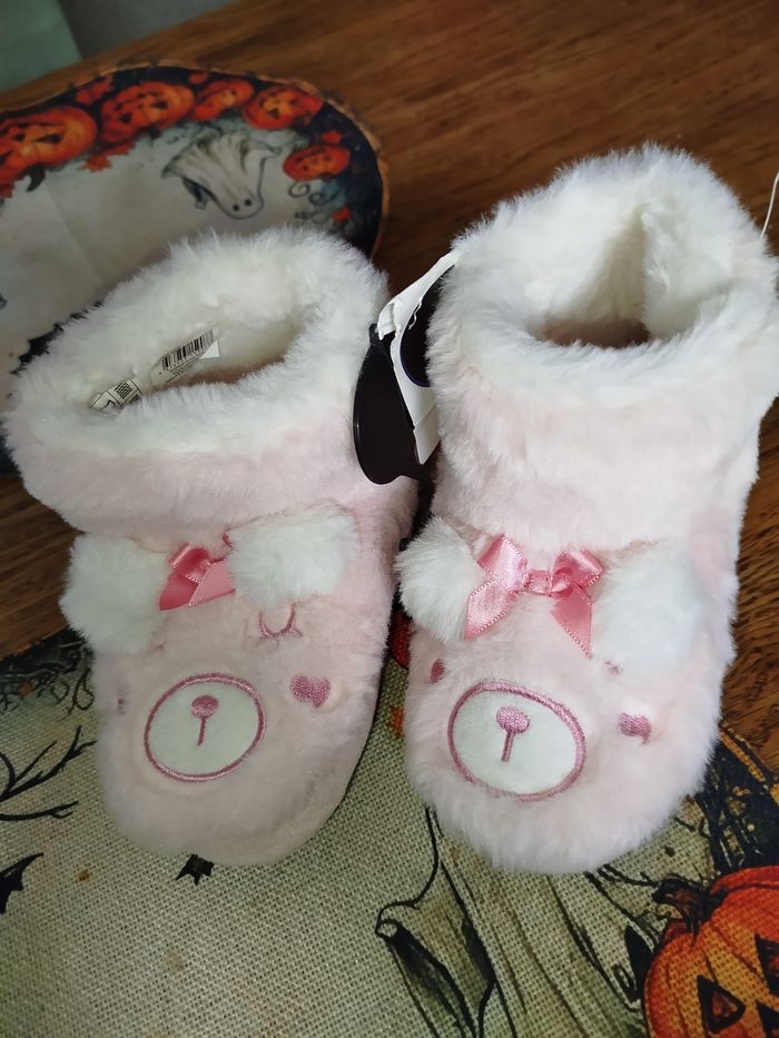 Chaussons fille P.26 - photo numéro 6