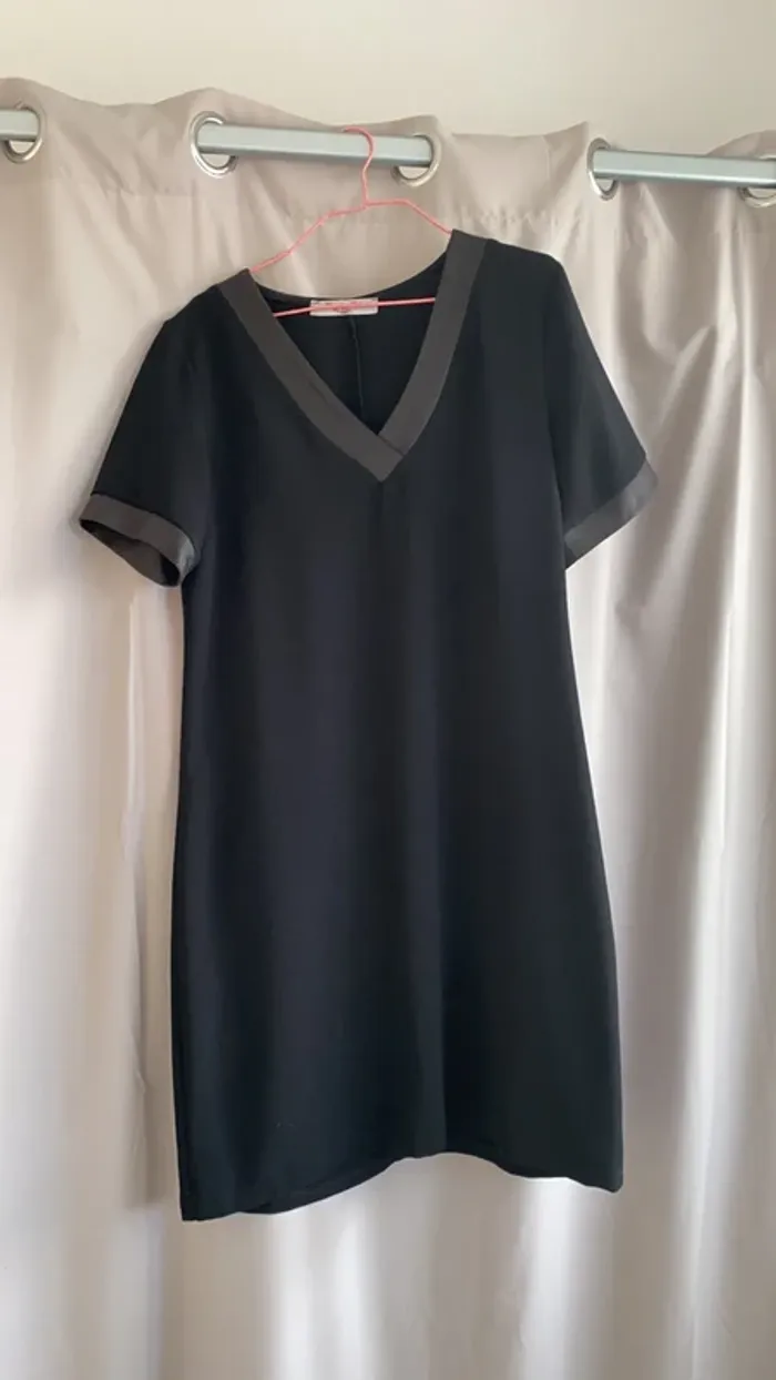 Robe charming girl