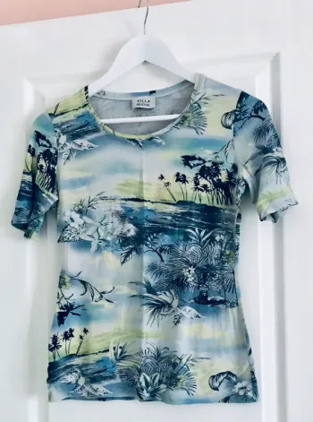 # Magnifique tee shirt tissus palmiers, très chic, taille unique #Villa Bleue#