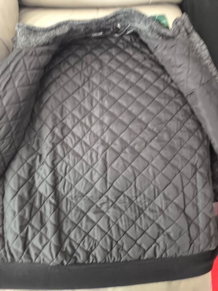 Veste sans manche - photo numéro 4