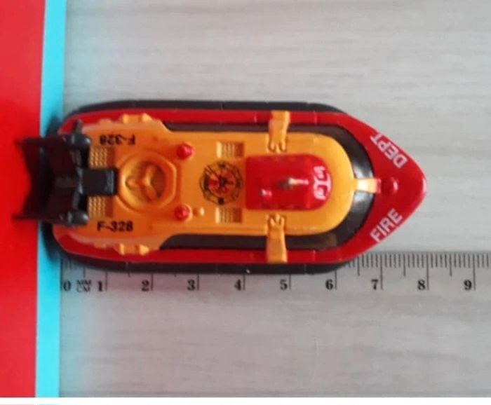 Bateau hovercraft pompier - photo numéro 5