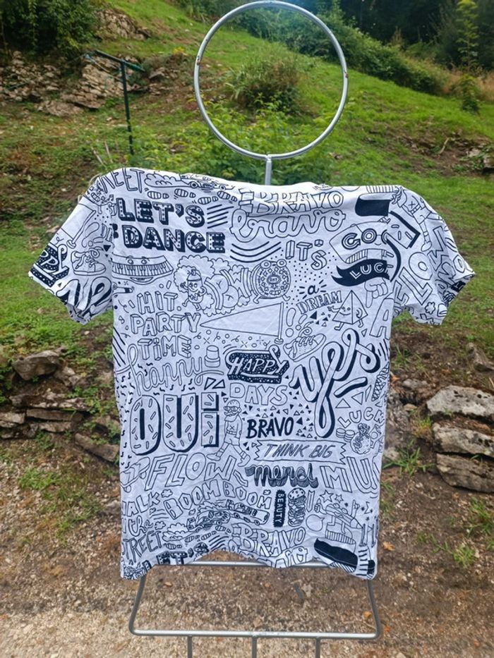 Tee shirt 12 ans - photo numéro 2