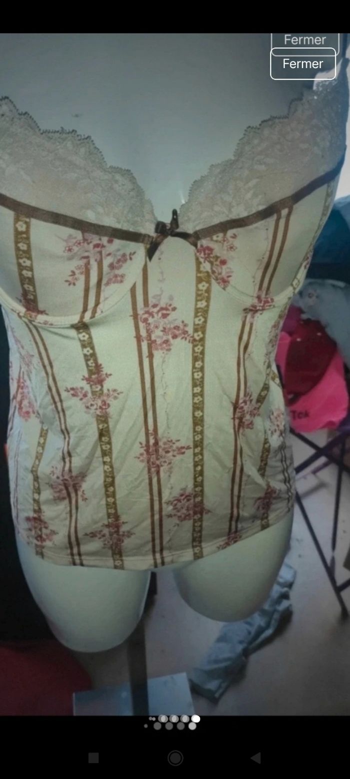 Très beau top sexy L1