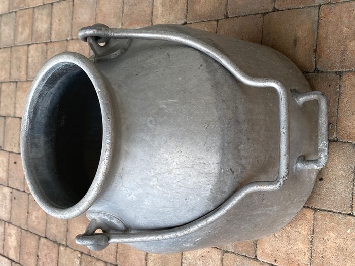 Ancien bidon à lait 25 litres