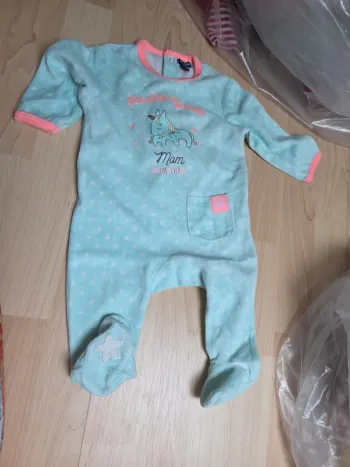 Pyjama kiabi 6mois fille