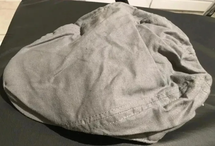 Béret enfant 50 cm parfait état - photo numéro 3