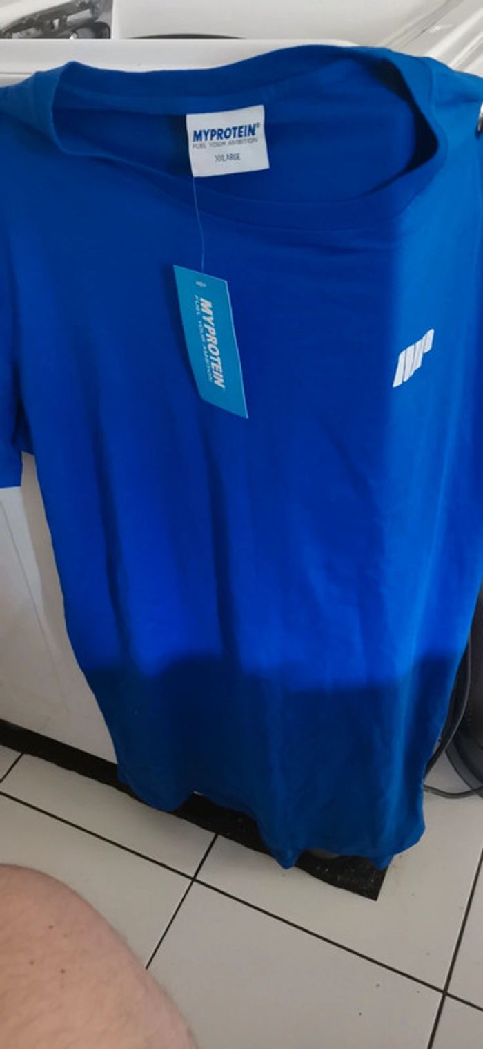 T-shirt taille 2 xl en très bon etat - photo numéro 3