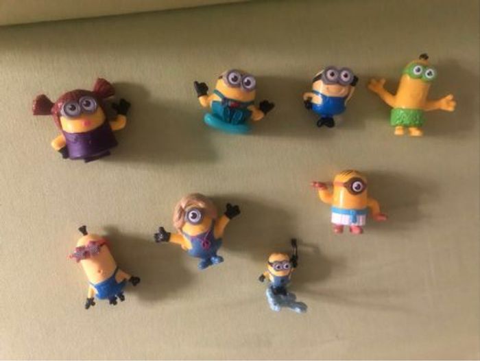 Figurines