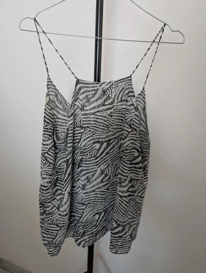 Top à bretelles H&M T.38 - photo numéro 5