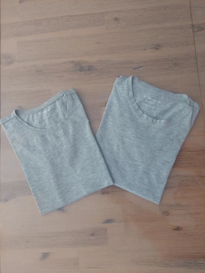 2 tee-shirts Zeeman 8/10 ans - photo numéro 2
