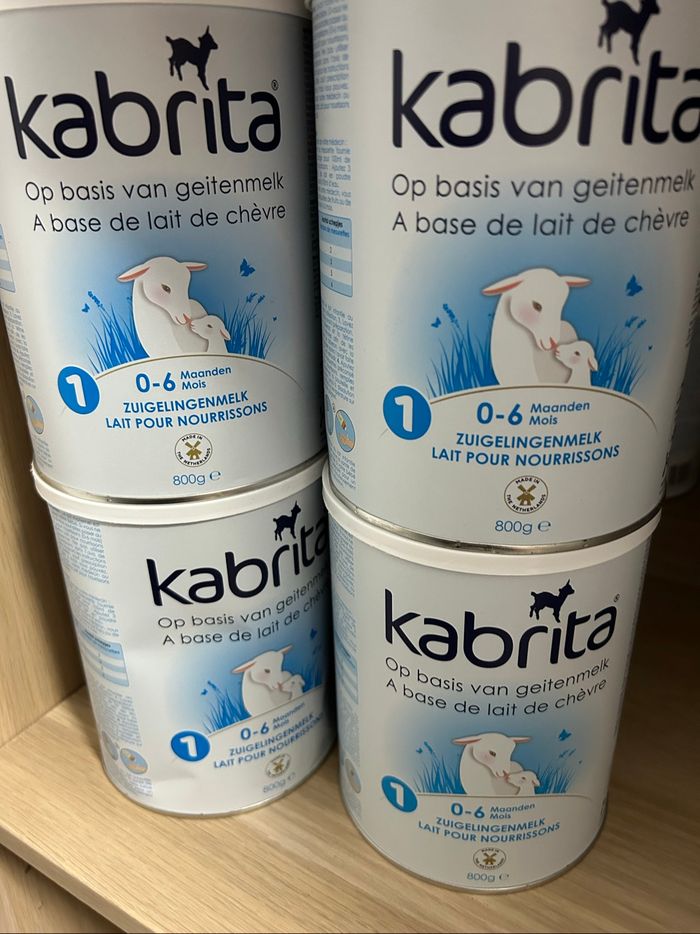 4 boîtes neuves