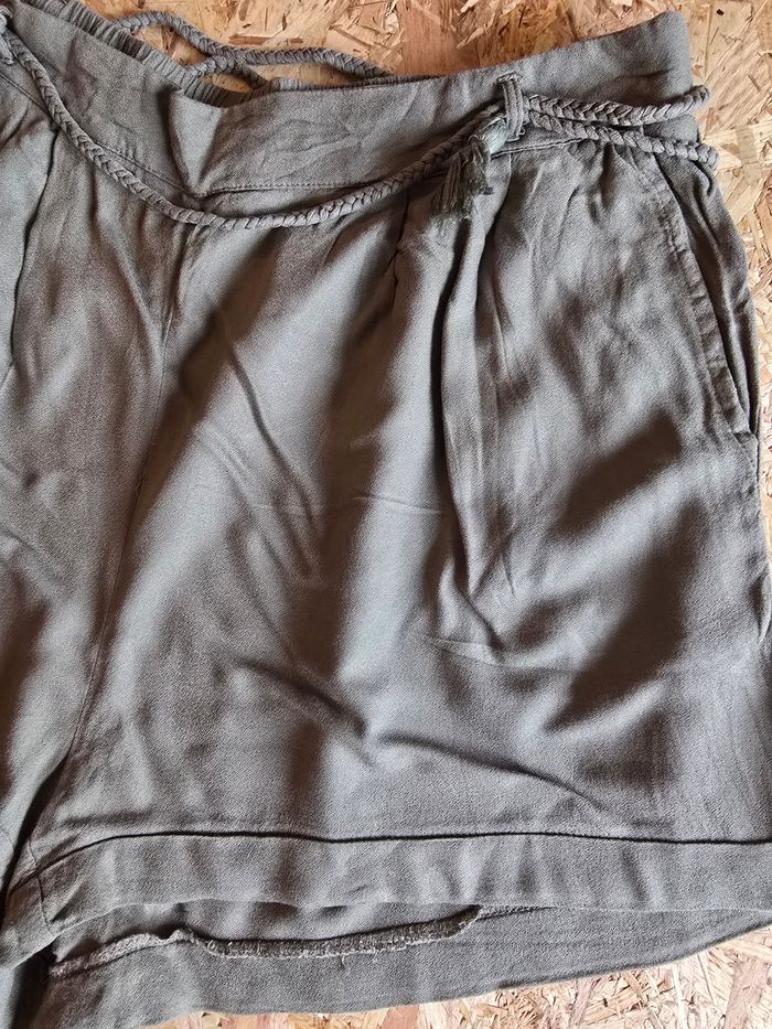 Short kaki femme Pimkie - photo numéro 3