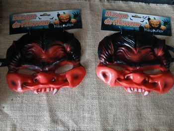Lot de deux demi masques d’halloween en silicone