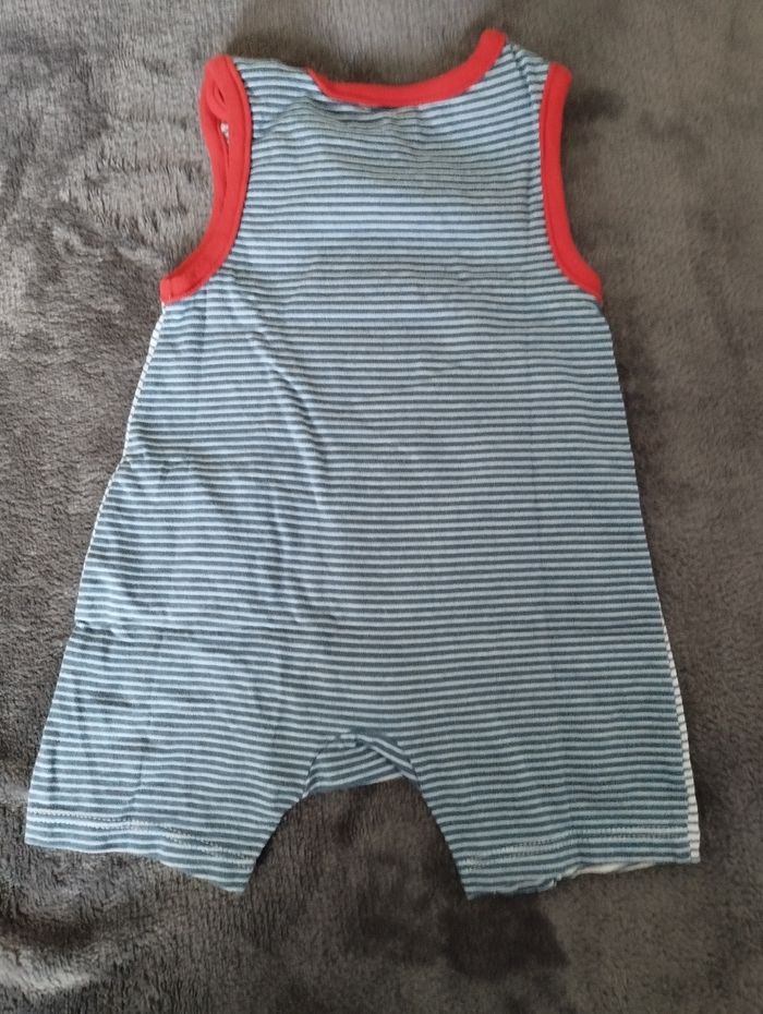 Lot barboteuses à la 1 mois - photo numéro 3