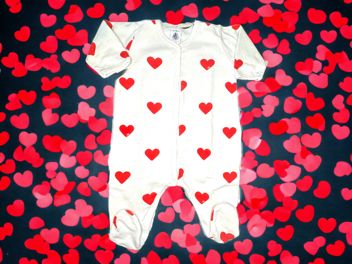 "Dors-bien Petit Bateau Coeur rouge 3 mois TBE (13€) "