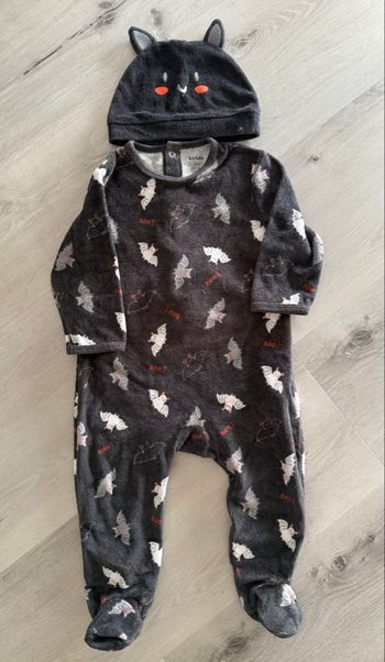 Pyjama bébé Kiabi.