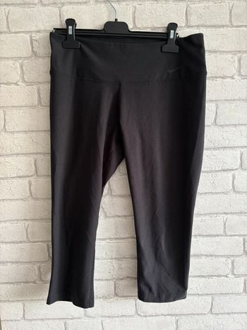 Legging court Nike taille M