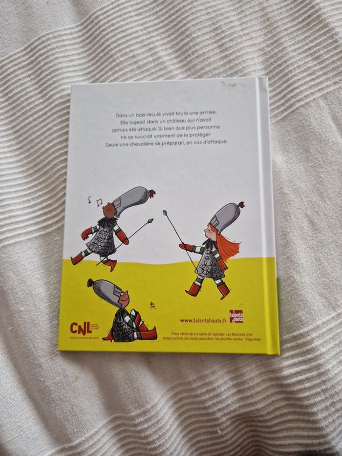 Livre en cas d'attaque de sévérité huget - photo numéro 2