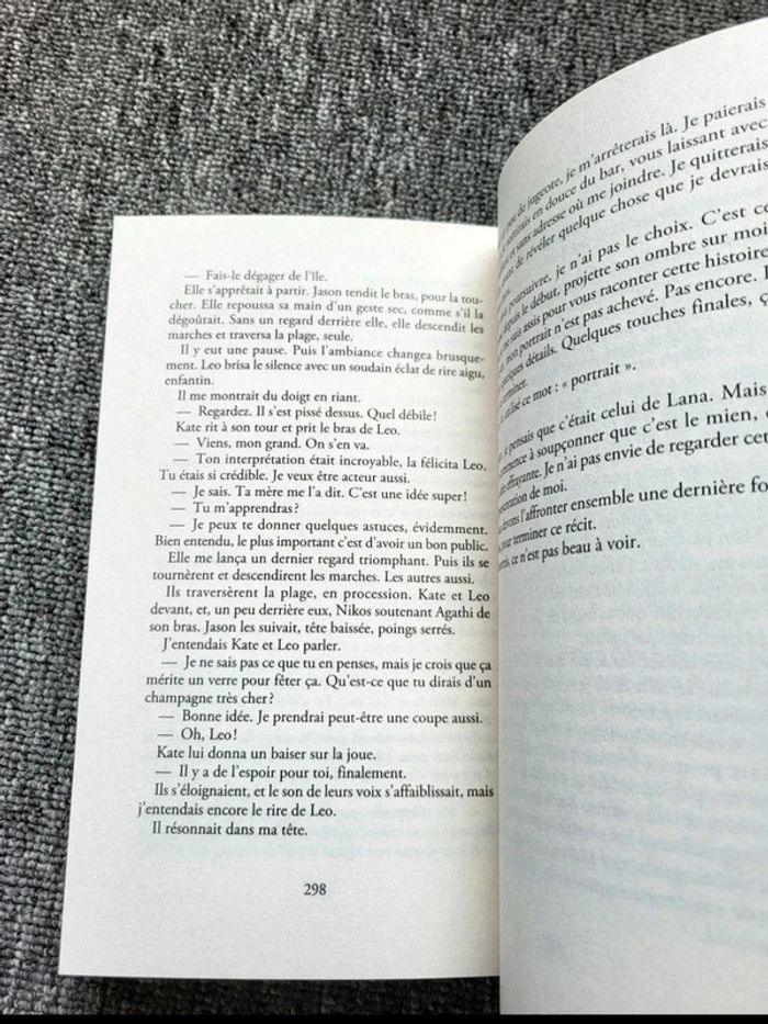 Livre Furie – Alex Michaelides – Thriller Psychologique – Éd. Calmann-Lévy Noir – Broché - photo numéro 7