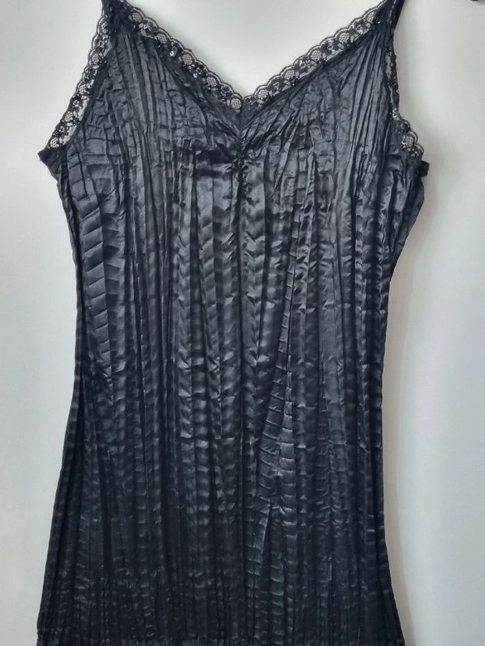 Robe noir brodé évasé vintage - photo numéro 14