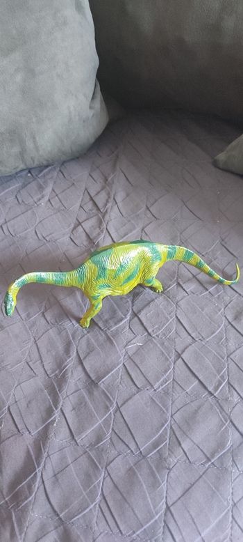 Figurine dinosaure