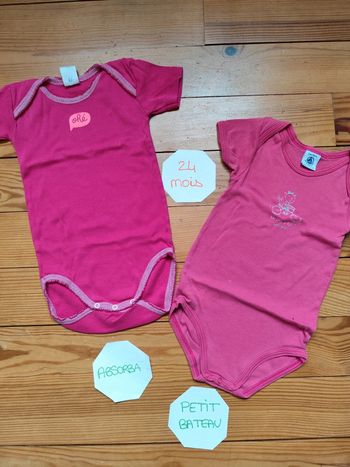 Lot bodies manches courtes