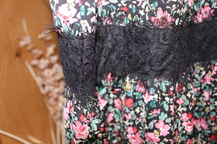 👗 Robe fleuri, NafNaf 📍 - photo numéro 2