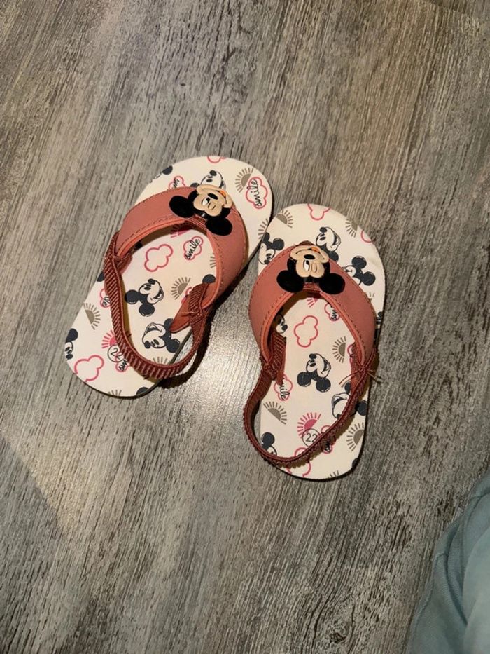 Tongs Mickey Disney 22 neuves - photo numéro 3