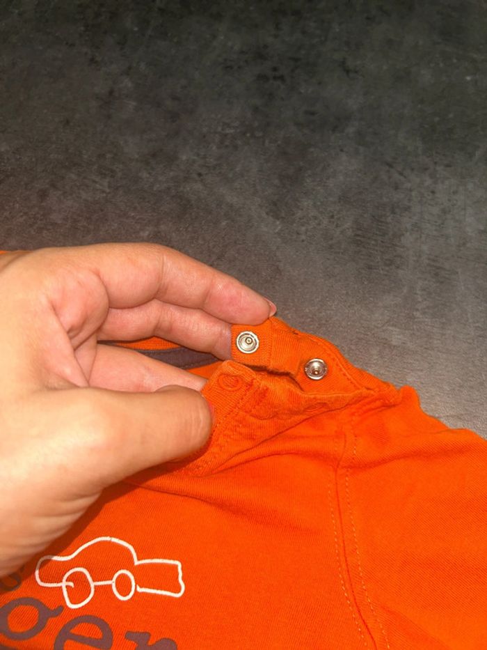 Tee shirt a mangues longues bébé orange - photo numéro 4