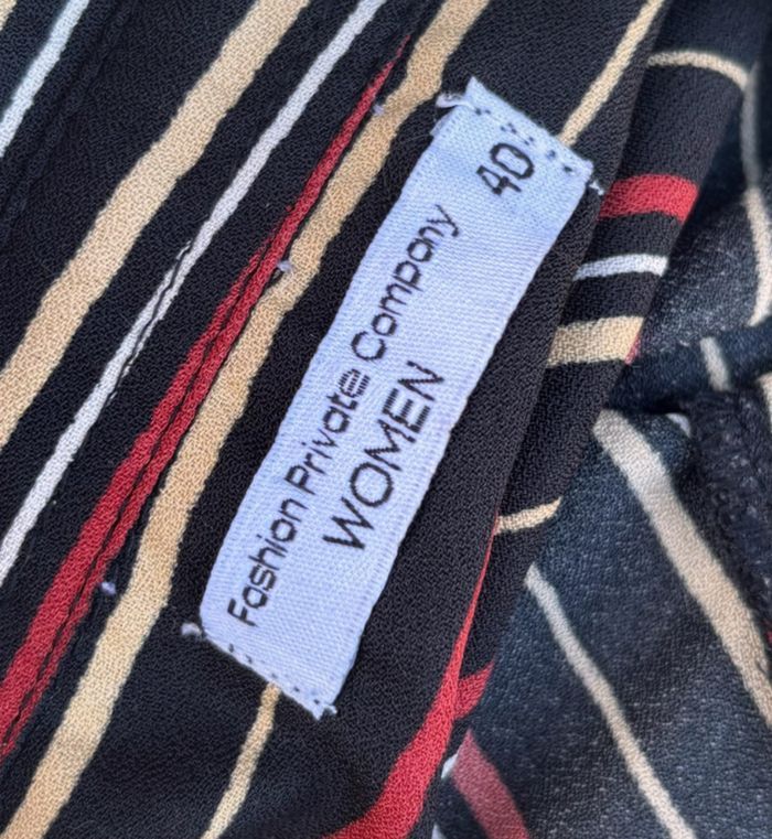 Chemisier noir à rayures FPC à bouton taille 40 - photo numéro 7