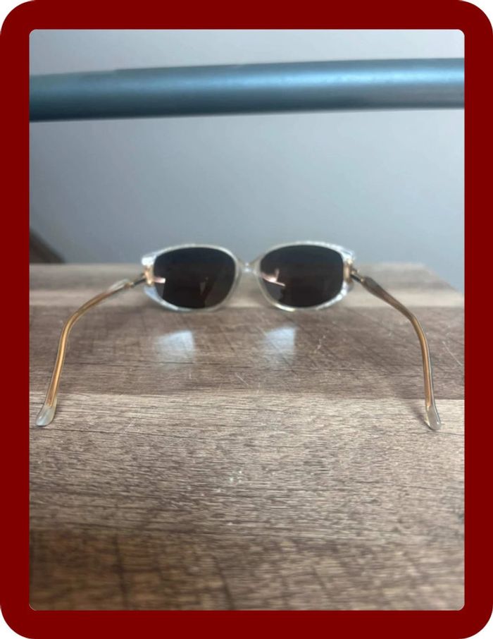 Lunette de soleil Givenchy verre ovale année 2000’ branches fines - photo numéro 5