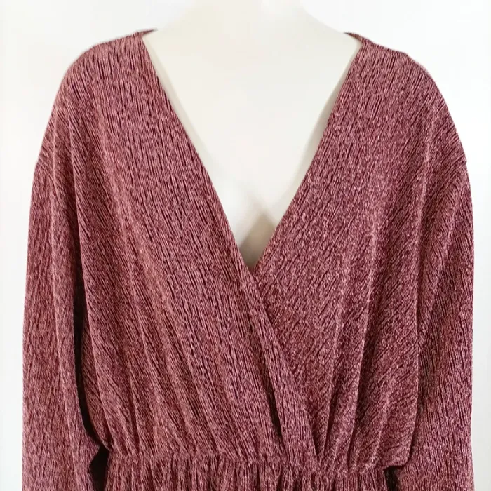 Robe bordeaux pailletée manches longues 2W Paris Taille 6 (58/60) A460 - photo numéro 2