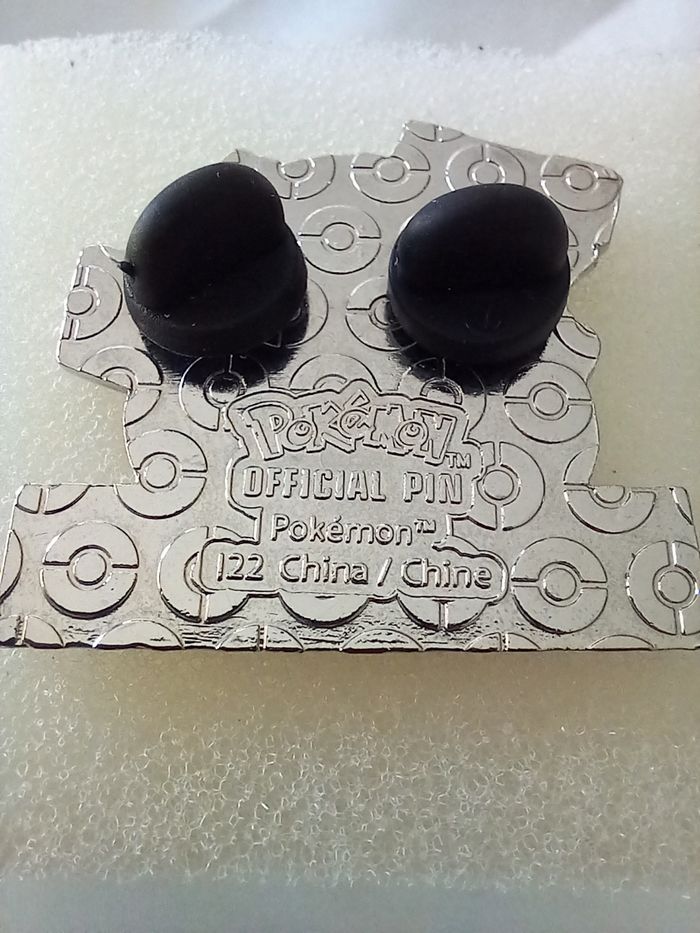 Pin's Pokémon Pikachu London 2022 - 7€ - Édition Limitée - photo numéro 2